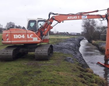 Hauschild bagger gewaesserarbeiten 030