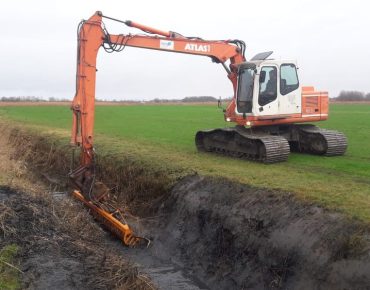 Hauschild bagger gewaesserarbeiten 041