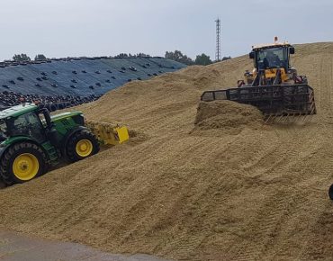 Hauschild silowalzen radlader 030